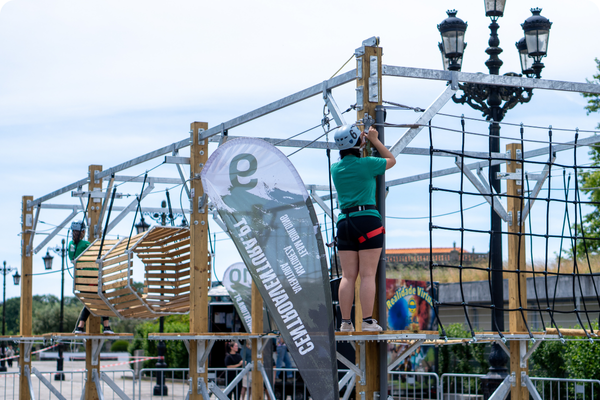 Centro Aventura - Eventos, Percurso Móvel de Arvorismo Centro Aventura - Eventos, Percurso Móvel de Arvorismo