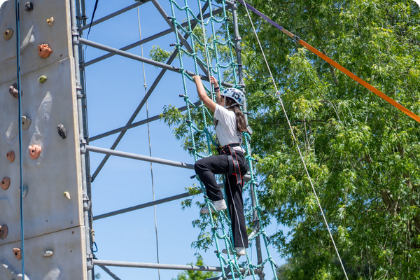 Centro Aventura - Eventos, Torre Aventura (Escalada, Slide, Rappel, Rede Abordagem) Centro Aventura - Eventos, Torre Aventura (Escalada, Slide, Rappel, Rede Abordagem)